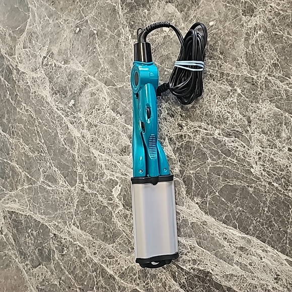 BEAD HEAD Wave Curling Iron - Picture 7 of 12